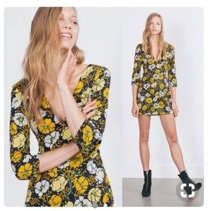 Brand new Zara 70s style floral mini dress
